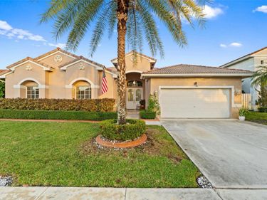 343 SW 187TH TERRACE, PEMBROKE PINES, FL 33029