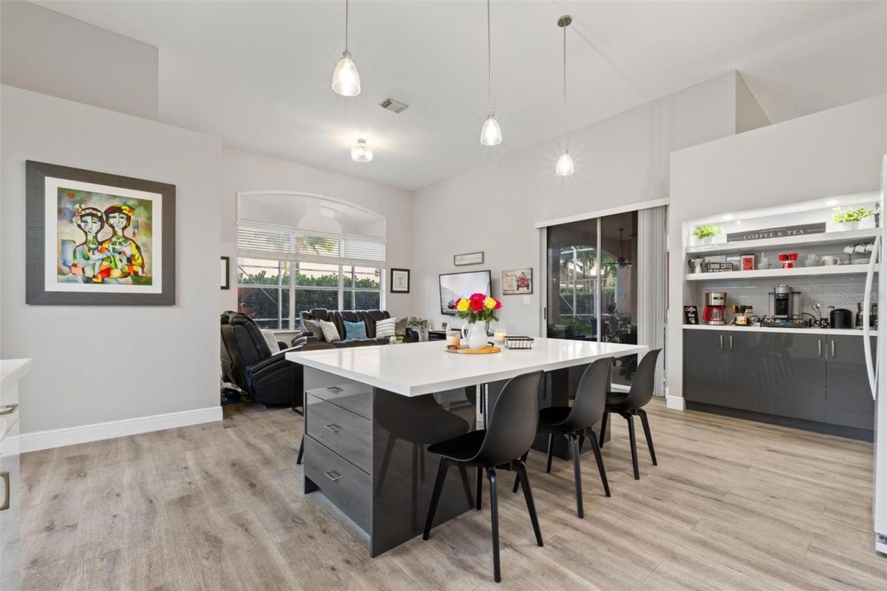 343 SW 187th Terrace, Pembroke Pines, FL 33029 Photo