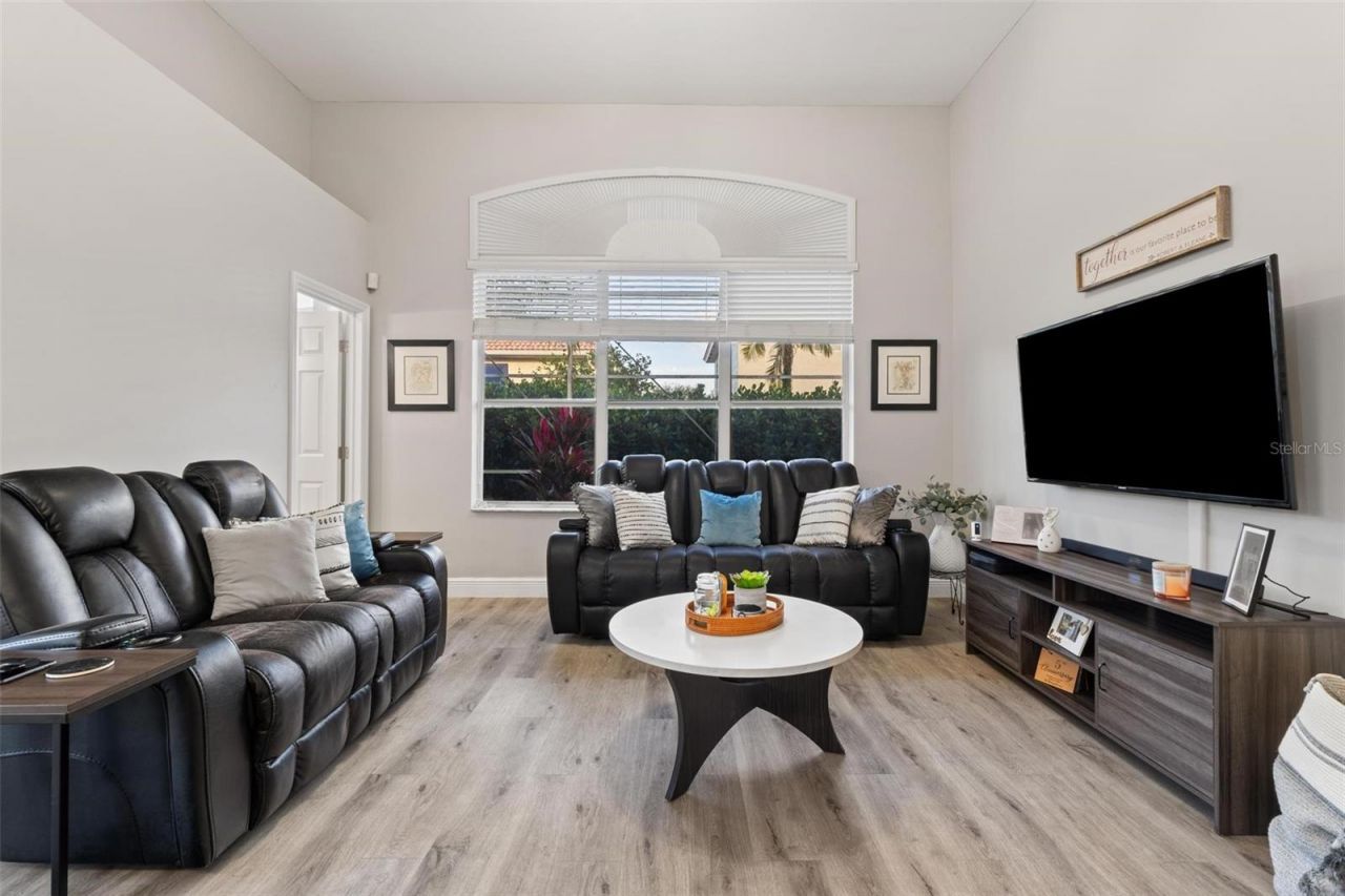 343 SW 187th Terrace, Pembroke Pines, FL 33029 Photo