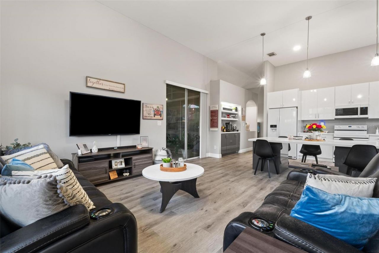 343 SW 187th Terrace, Pembroke Pines, FL 33029 Photo