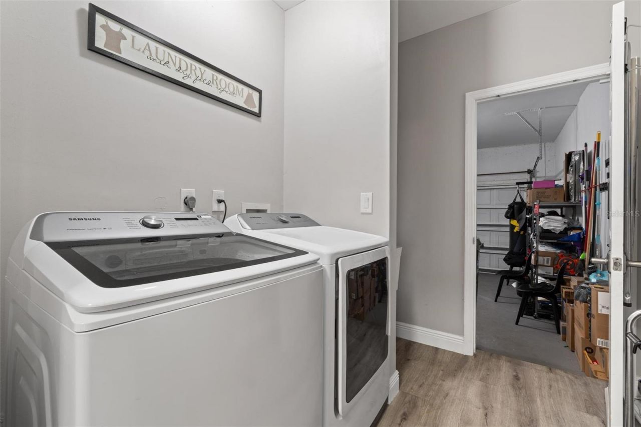 343 SW 187th Terrace, Pembroke Pines, FL 33029 Photo