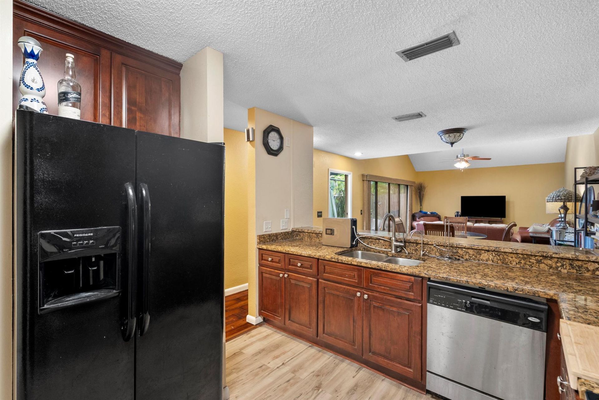 1100 SE Mitchell Avenue, Unit 101, Port Saint Lucie, FL 34952 Photo