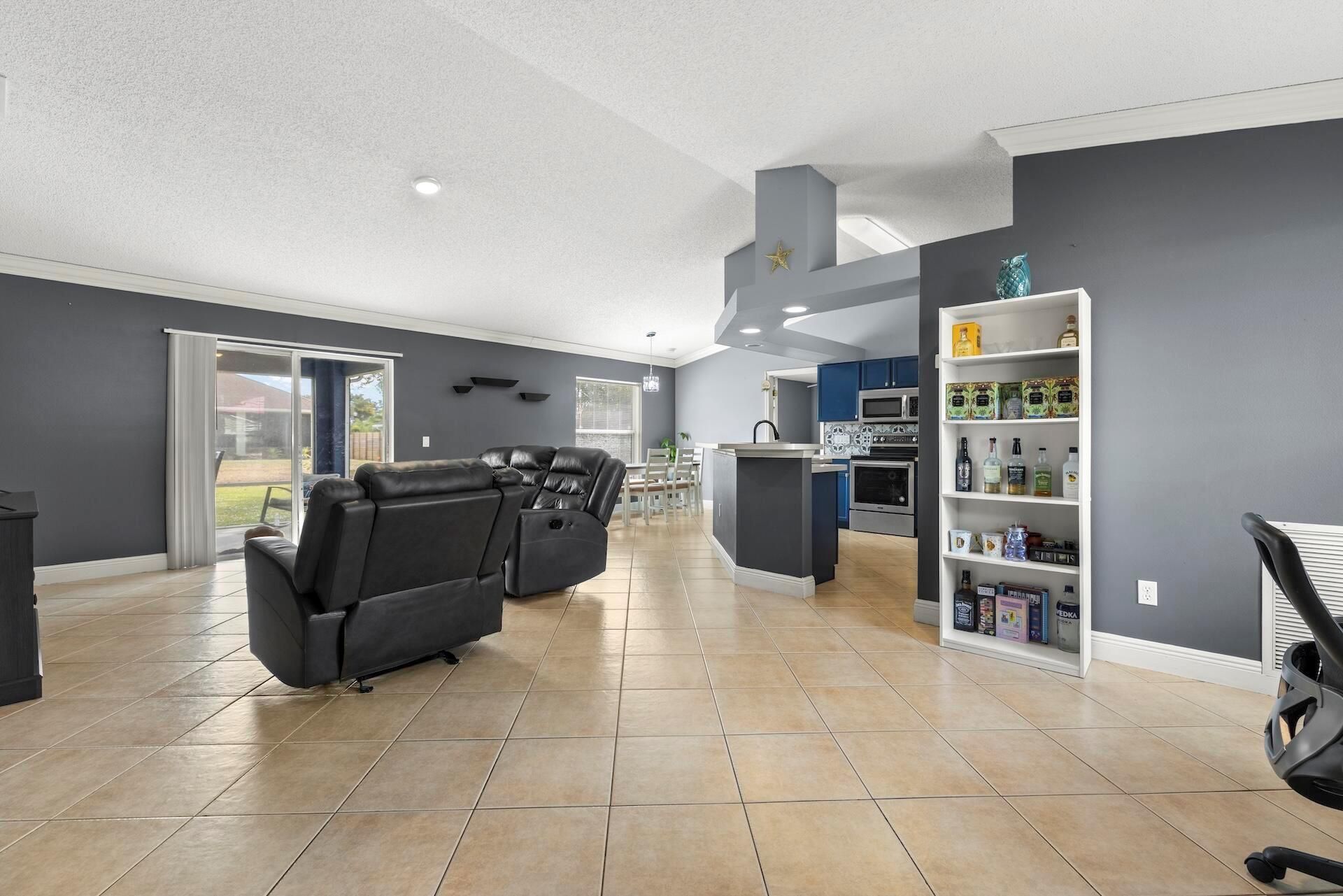 314 SW De Gouvea Ter Terrace, Port Saint Lucie, FL 34984 Photo