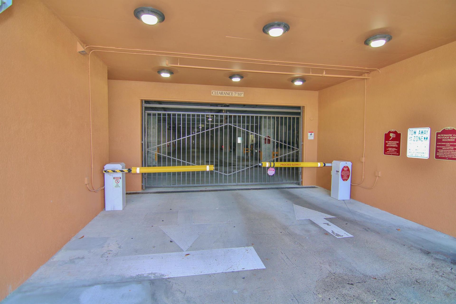 511 Lucerne Avenue, Unit 314, Lake Worth Beach, FL 33460 Photo