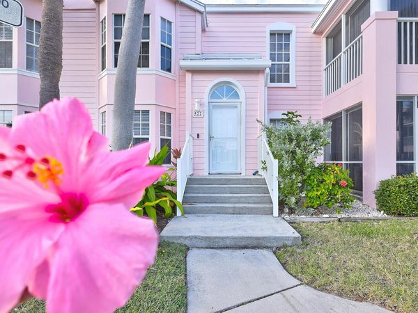 411 NE Plantation Road, Unit 522, Stuart, FL 34996