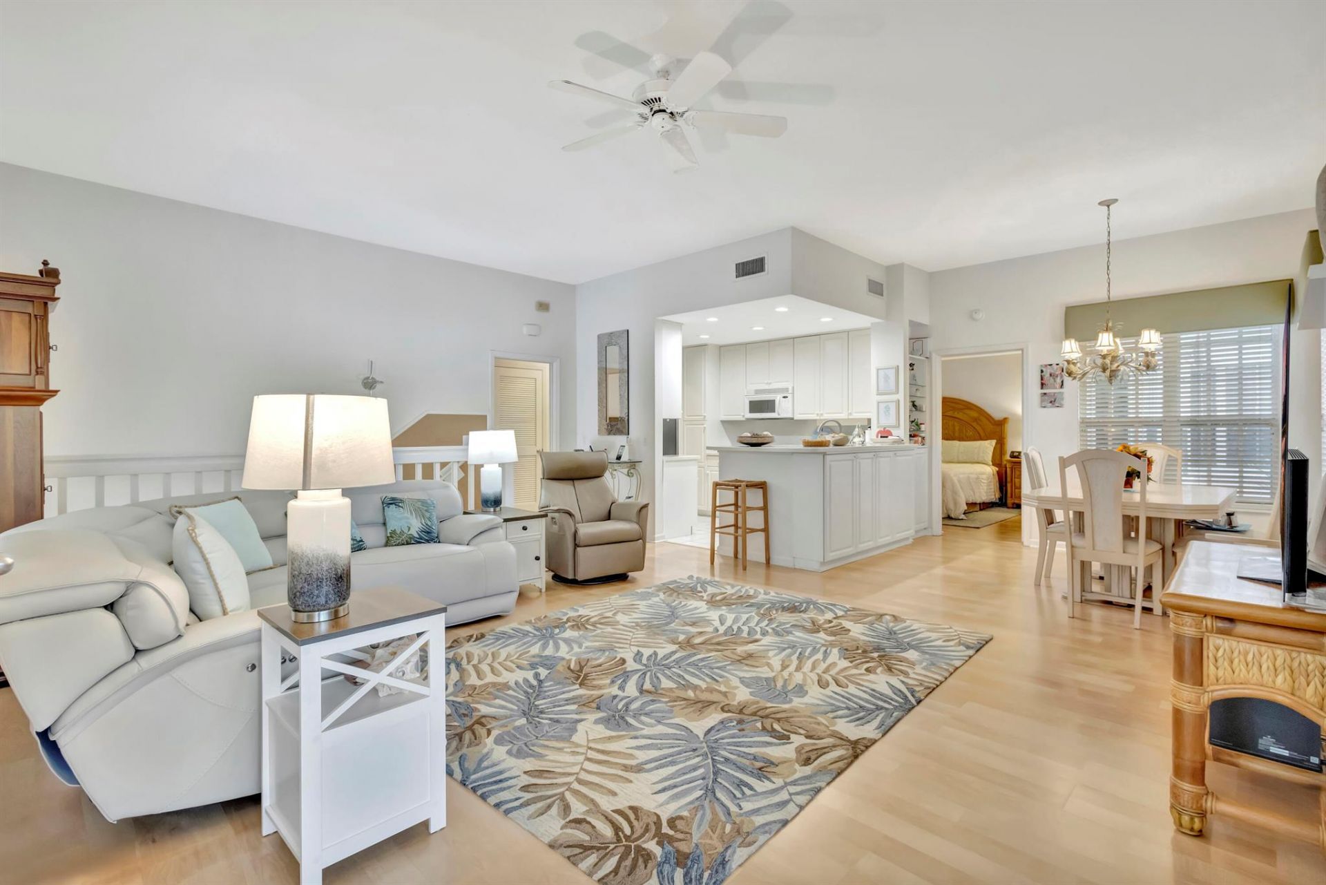 411 NE Plantation Road, Unit 522, Stuart, FL 34996 Photo