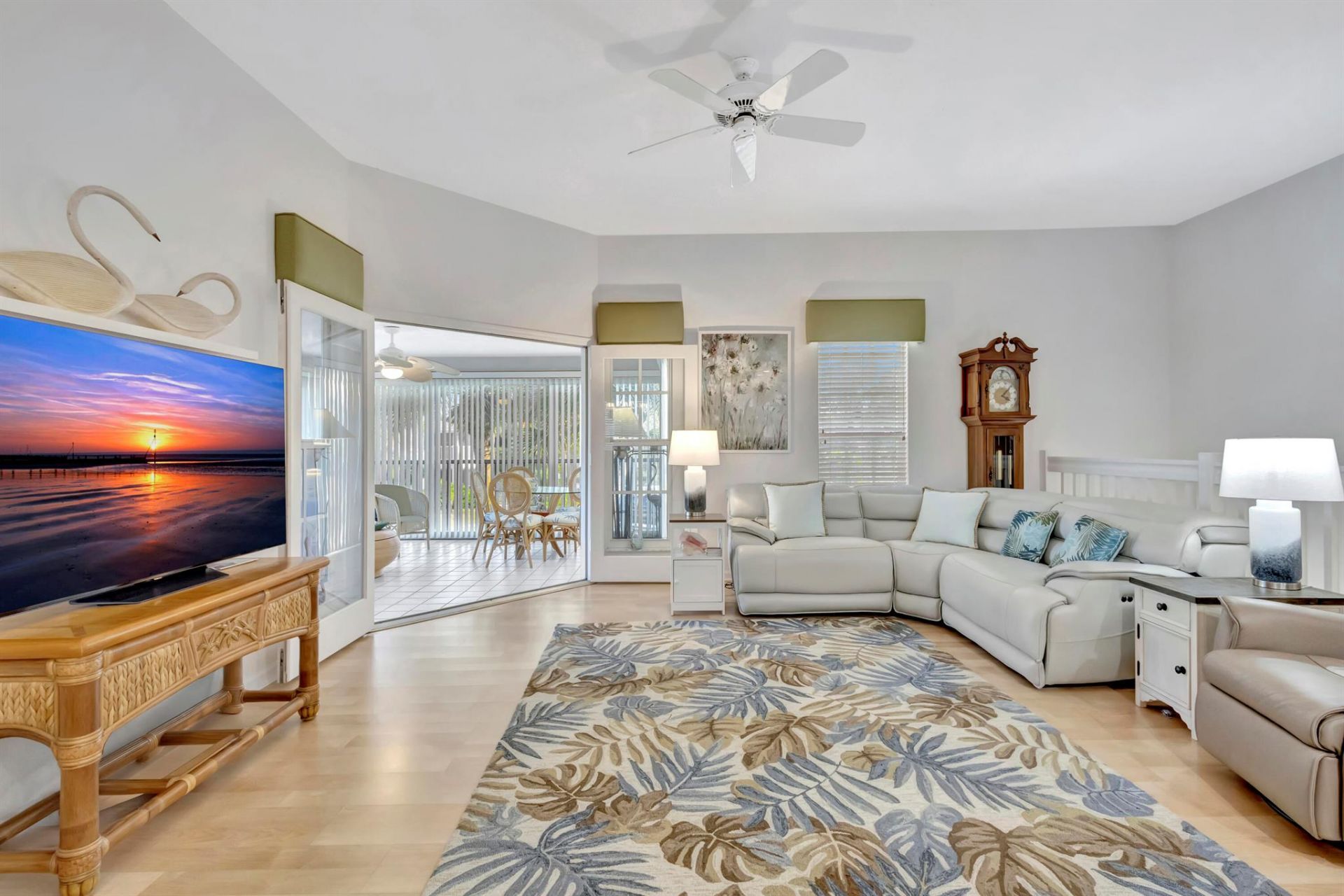 411 NE Plantation Road, Unit 522, Stuart, FL 34996 Photo