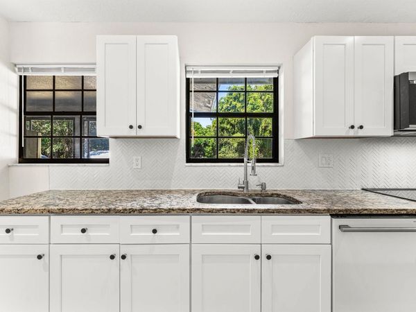 18055 W Sycamore Drive, The Acreage, FL 33470