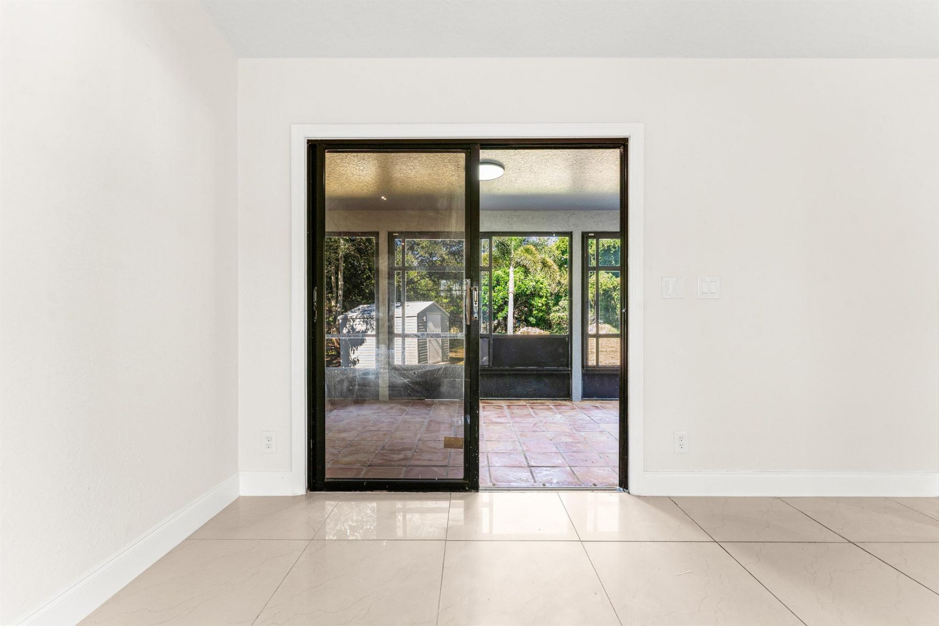 18055 W Sycamore Drive, The Acreage, FL 33470 Photo