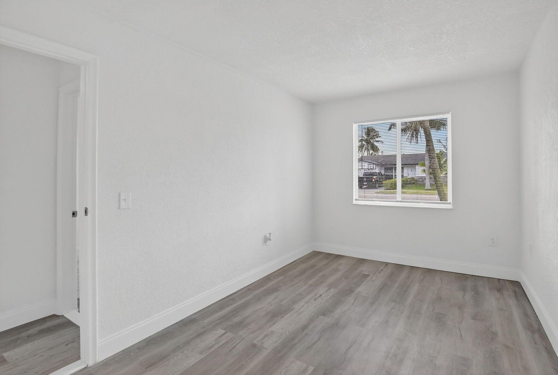 11631 NW 32nd Manor, Sunrise, FL 33323 Photo