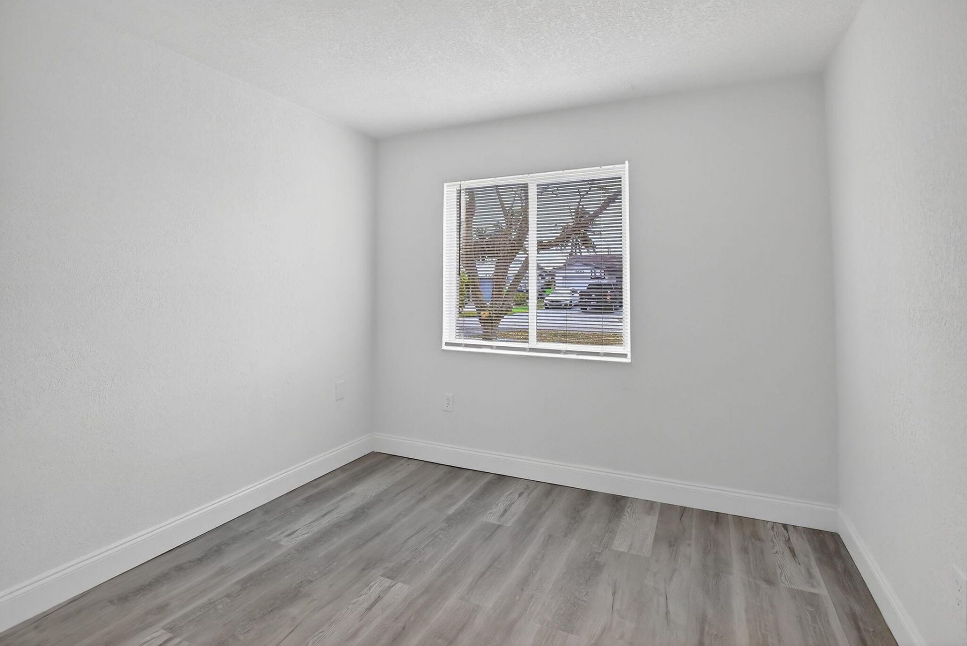 11631 NW 32nd Manor, Sunrise, FL 33323 Photo