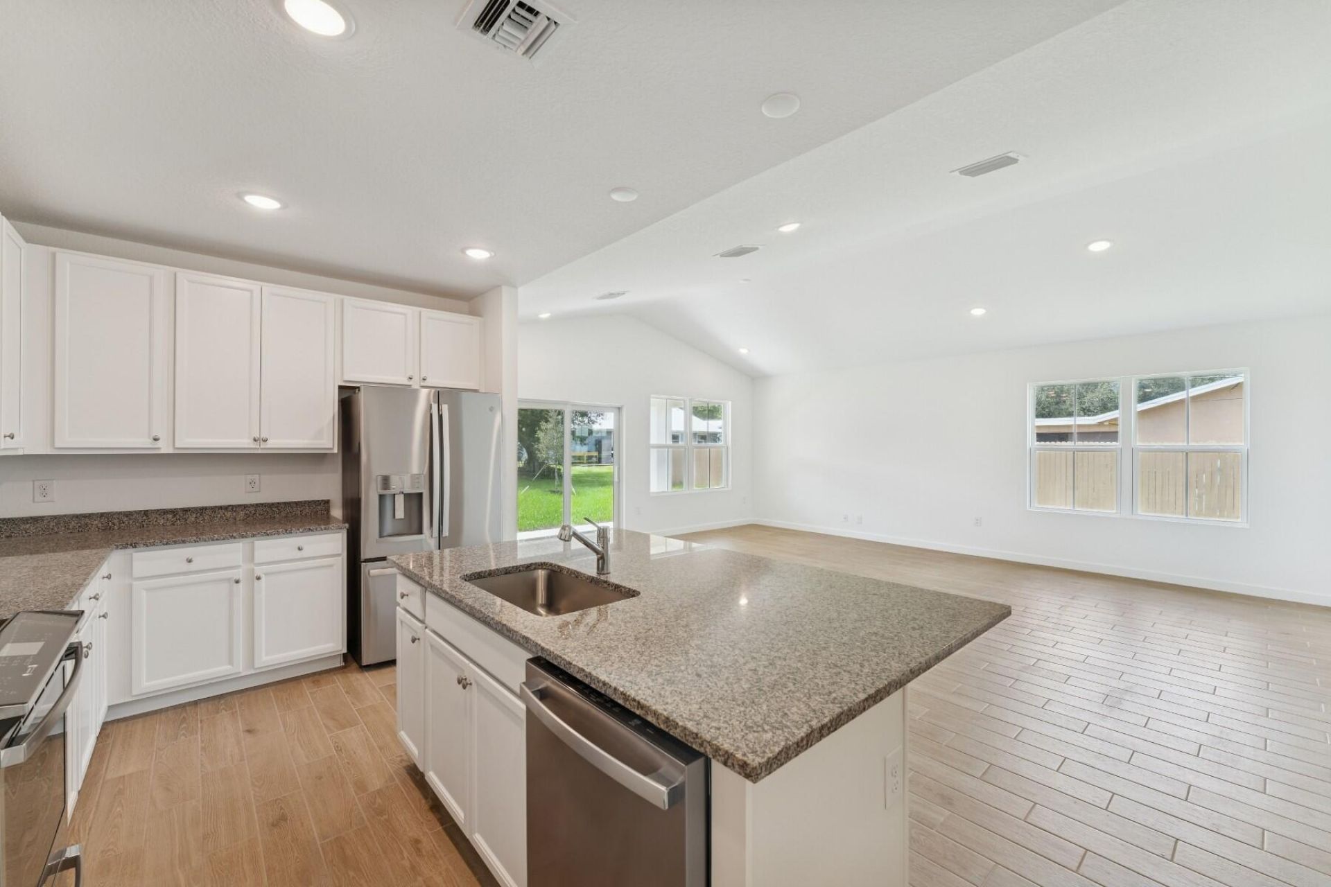 1782 NW Bayshore Boulevard, Unit 48, Port Saint Lucie, FL 34984 Photo