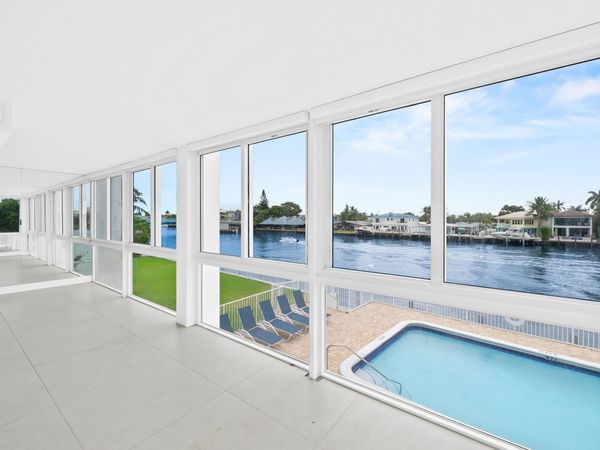 3100 NE 49th Street, Unit 204, Fort Lauderdale, FL 33308