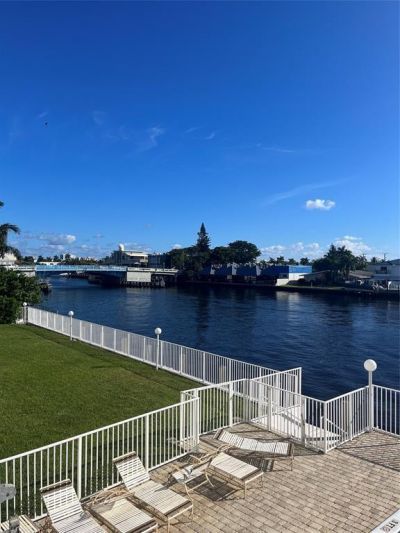 3100 NE 49th Street, Unit 204, Fort Lauderdale, FL 33308 Photo