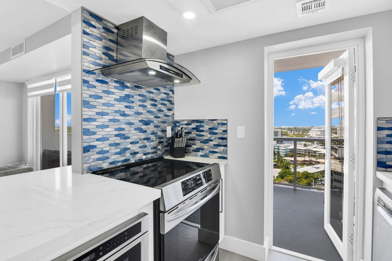 2701 N Ocean Boulevard, Unit 15B, Fort Lauderdale, FL 33308 Photo