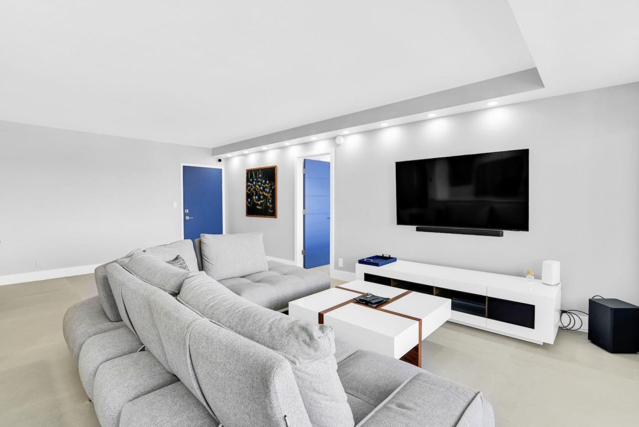 2701 N Ocean Boulevard, Unit 15B, Fort Lauderdale, FL 33308 Photo