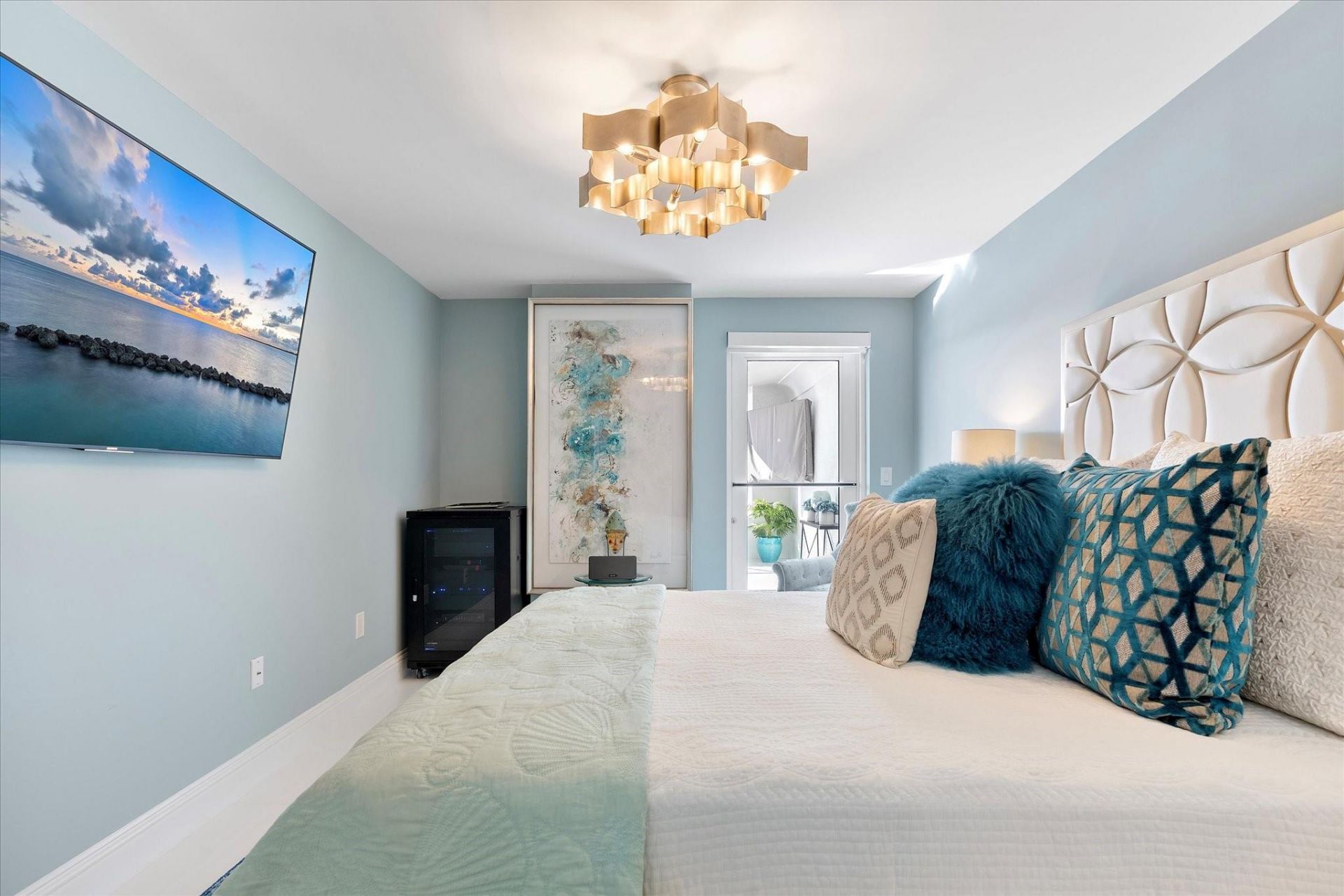 615 Bayshore Drive, Unit 106, Fort Lauderdale, FL 33304 Photo