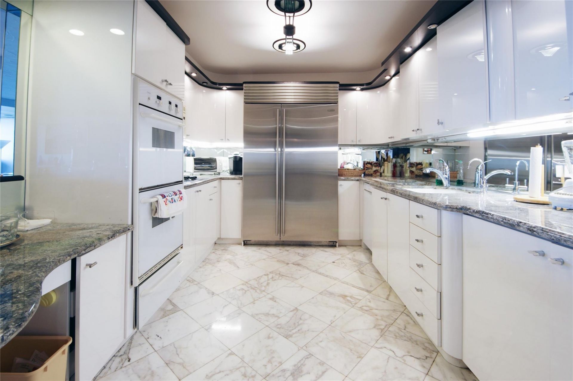 2480 Presidential Way, Unit 1004, West Palm Beach, FL 33401 Photo