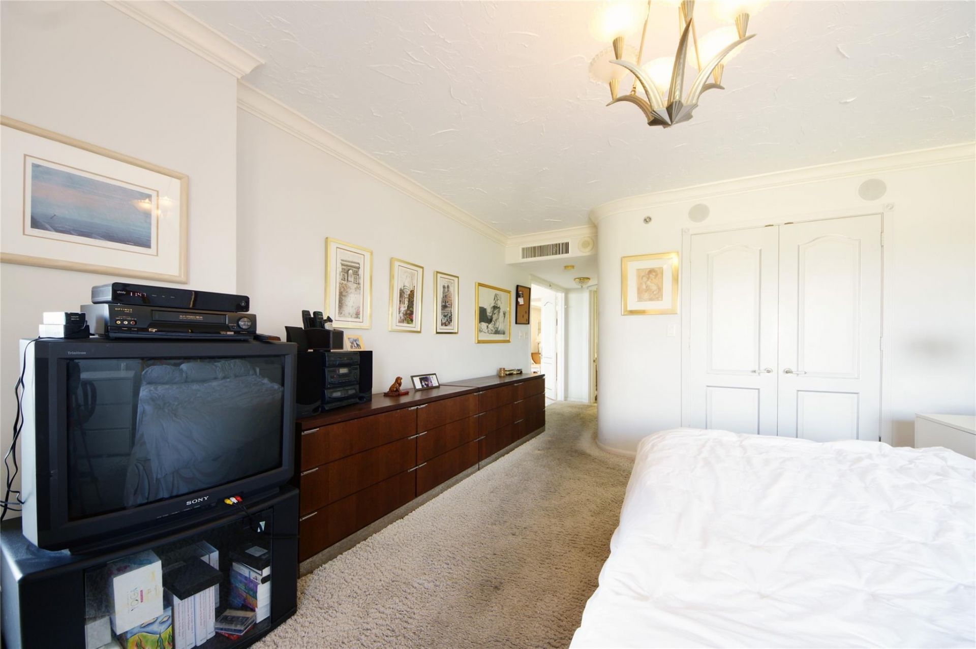 2480 Presidential Way, Unit 1004, West Palm Beach, FL 33401 Photo