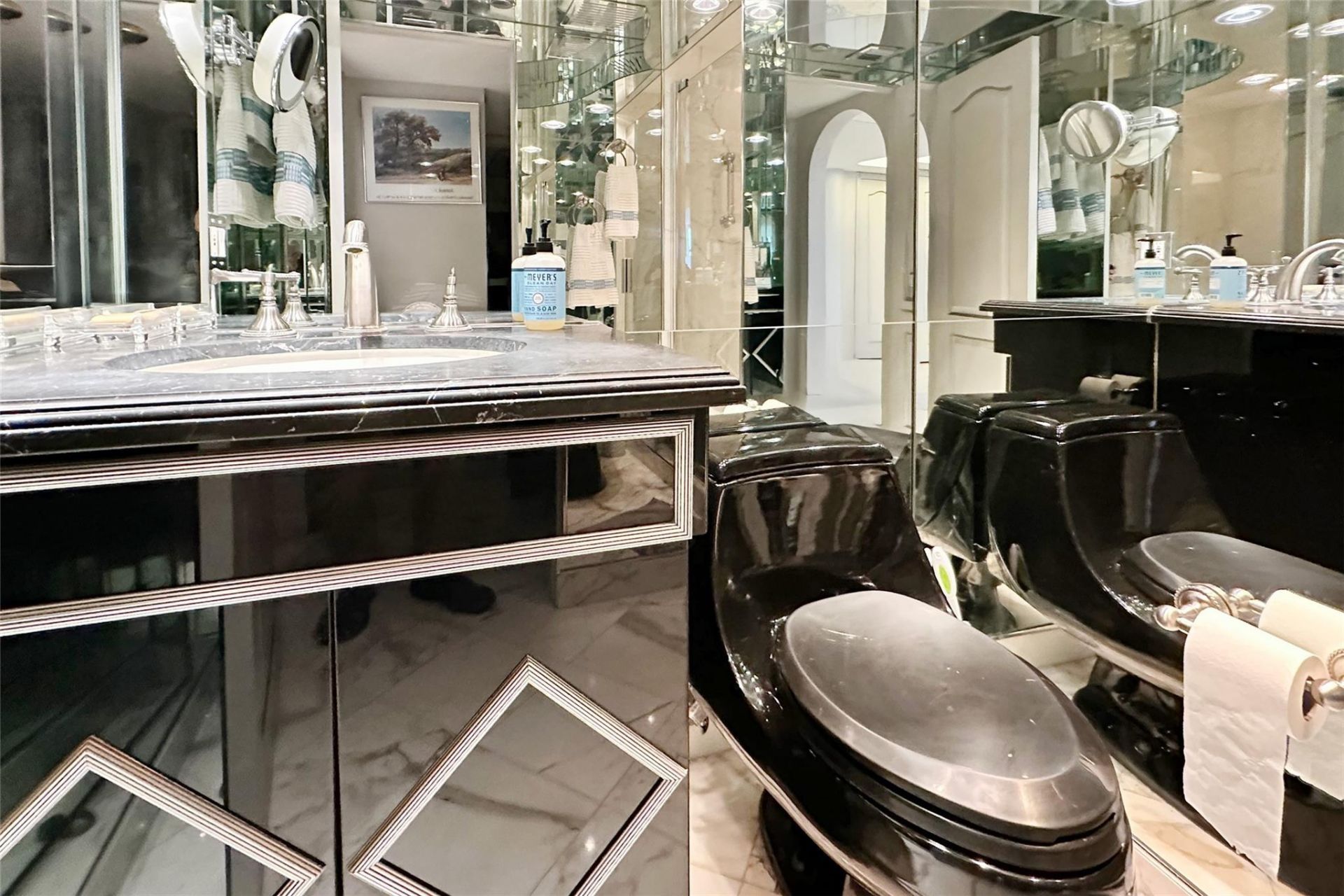 2480 Presidential Way, Unit 1004, West Palm Beach, FL 33401 Photo