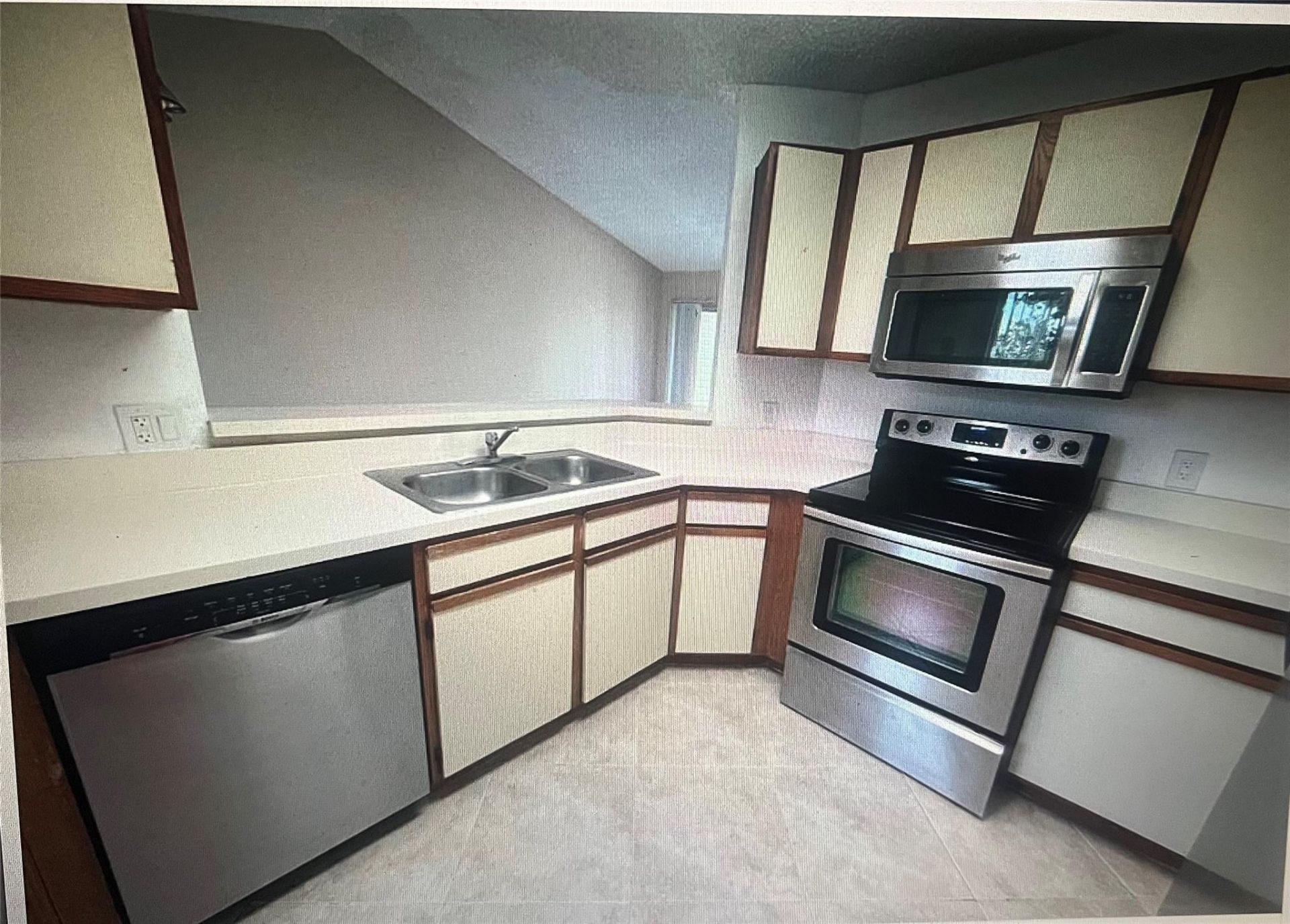 3405 NW 44th Street, Unit 205, Lauderdale Lakes, FL 33309 Photo