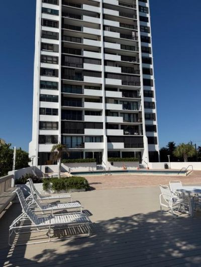 5600 N Flagler Drive, Unit 2610, West Palm Beach, FL 33407 Photo