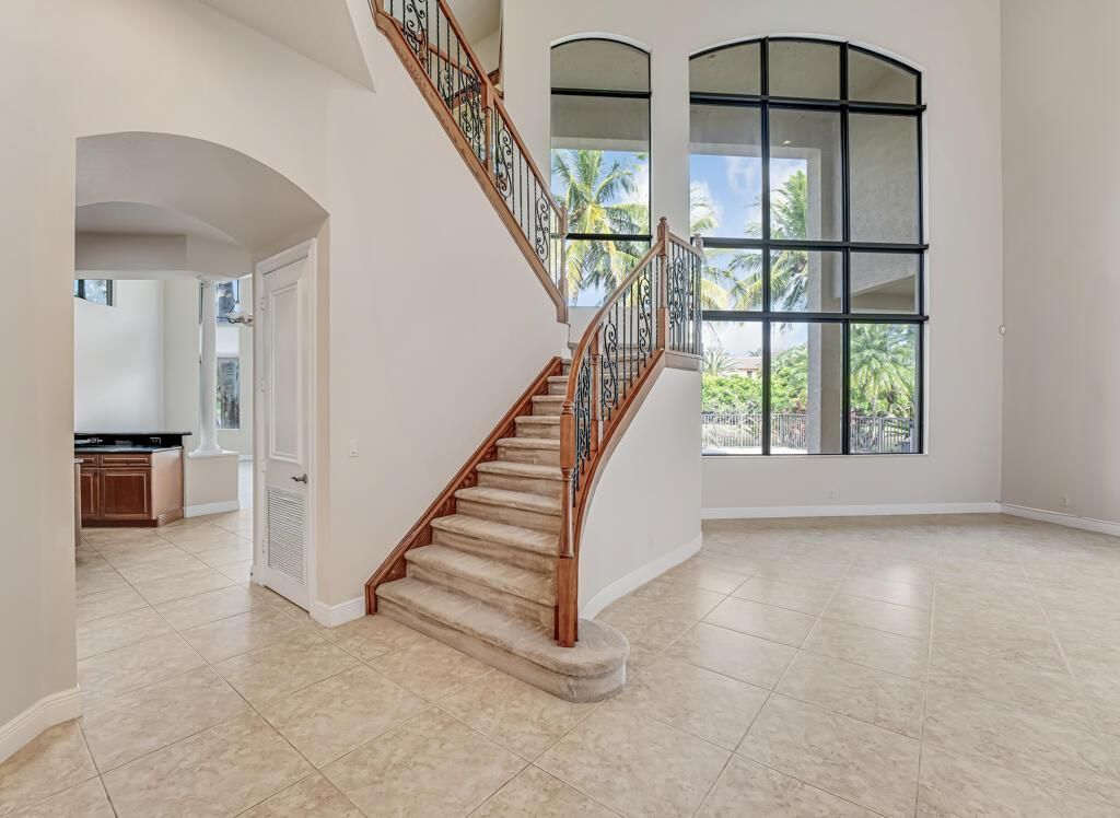 10513 Versailles Boulevard, Wellington, FL 33449 Photo