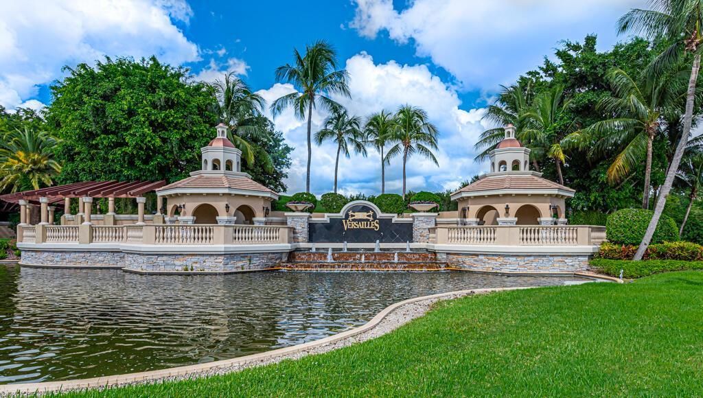 10513 Versailles Boulevard, Wellington, FL 33449 Photo