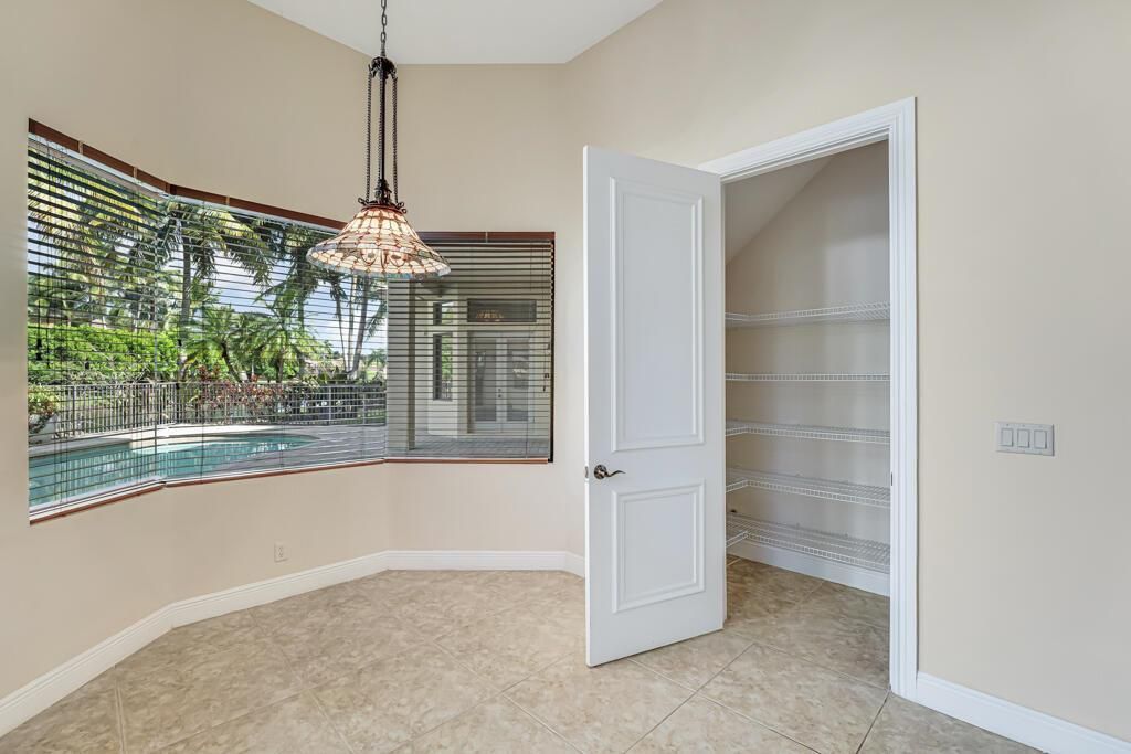 10513 Versailles Boulevard, Wellington, FL 33449 Photo