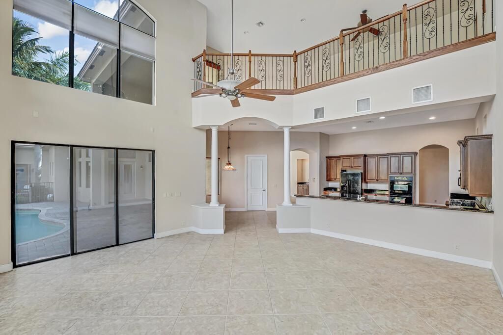 10513 Versailles Boulevard, Wellington, FL 33449 Photo