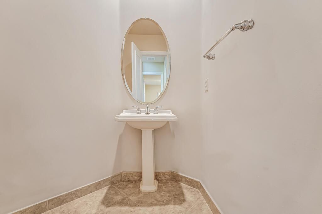 10513 Versailles Boulevard, Wellington, FL 33449 Photo