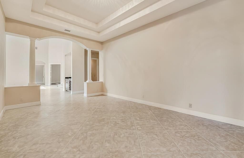 10513 Versailles Boulevard, Wellington, FL 33449 Photo