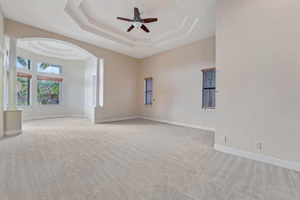 10513 Versailles Boulevard, Wellington, FL 33449 Photo