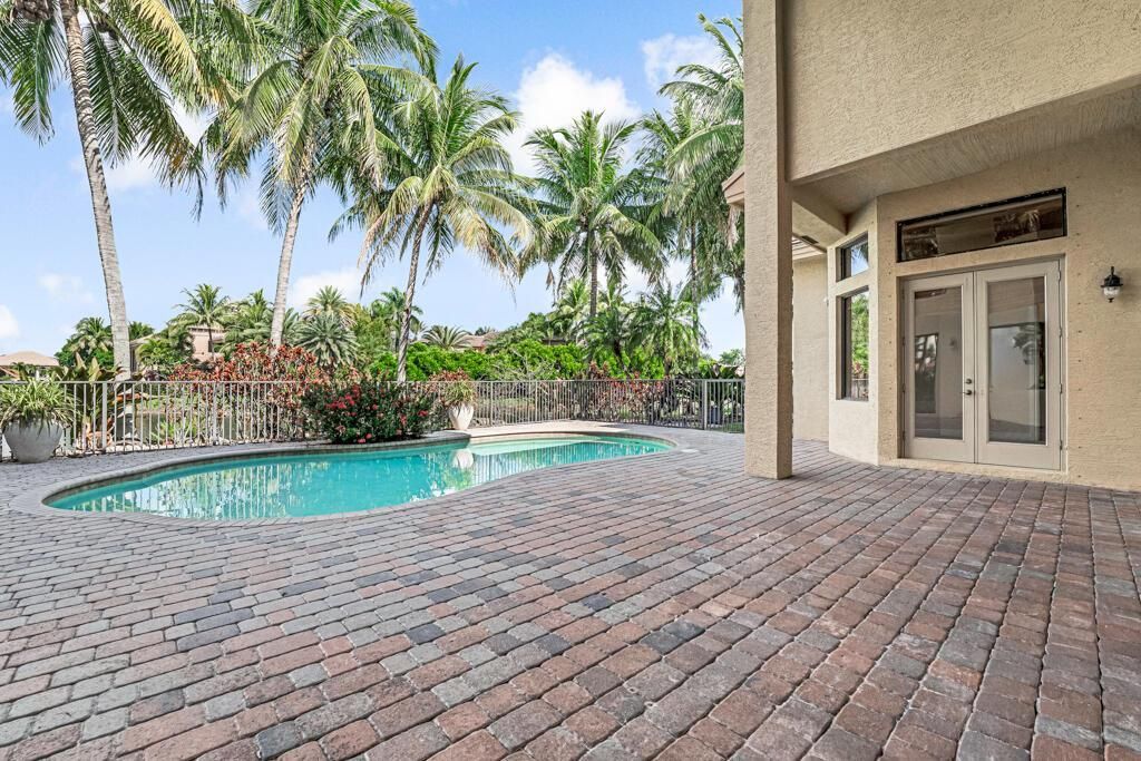 10513 Versailles Boulevard, Wellington, FL 33449 Photo