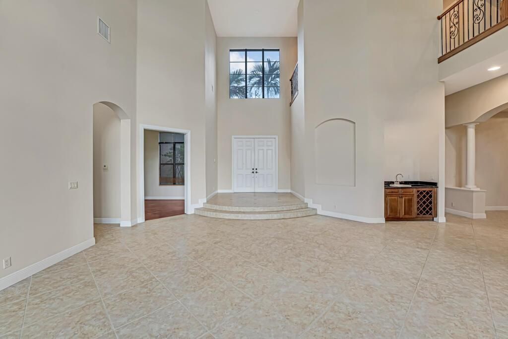 10513 Versailles Boulevard, Wellington, FL 33449 Photo