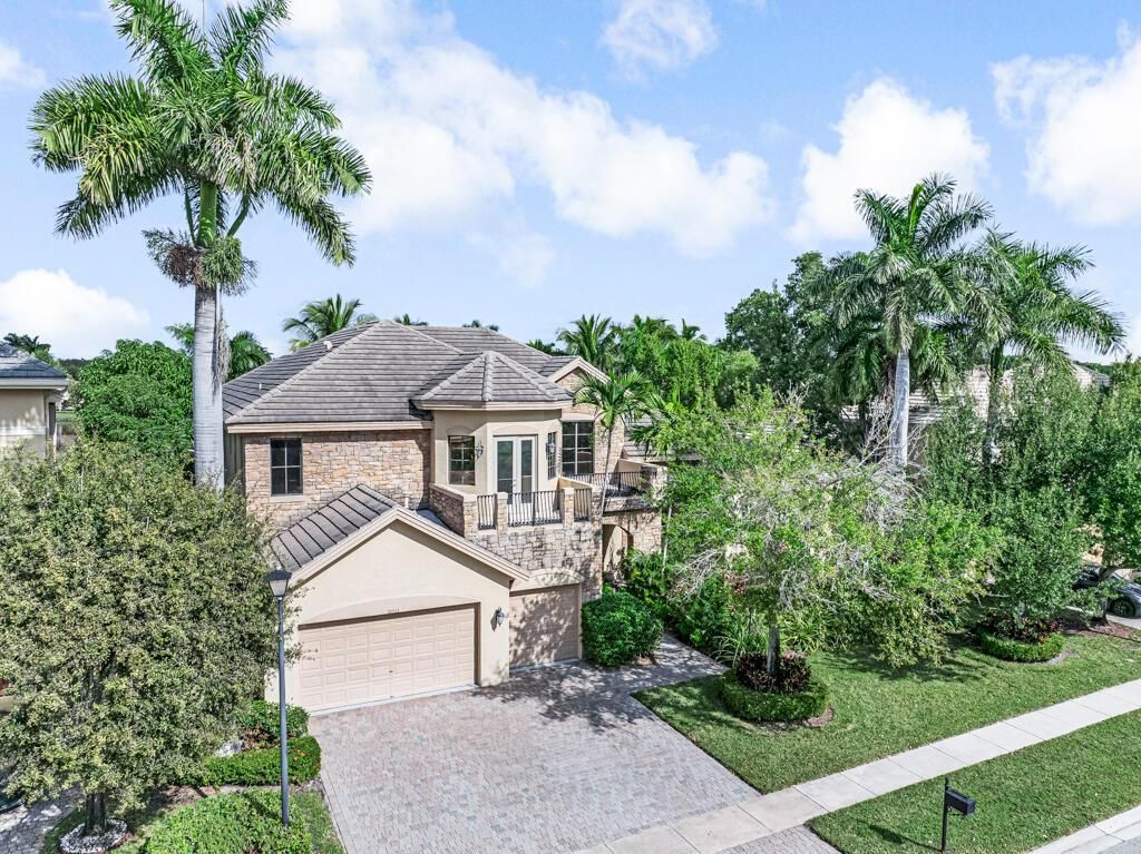10513 Versailles Boulevard, Wellington, FL 33449 Photo