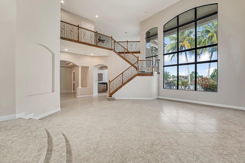 10513 Versailles Boulevard, Wellington, FL 33449 Photo