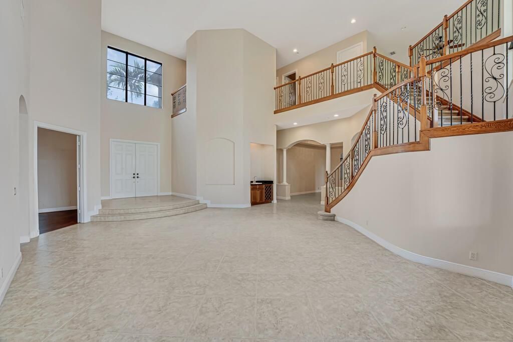 10513 Versailles Boulevard, Wellington, FL 33449 Photo