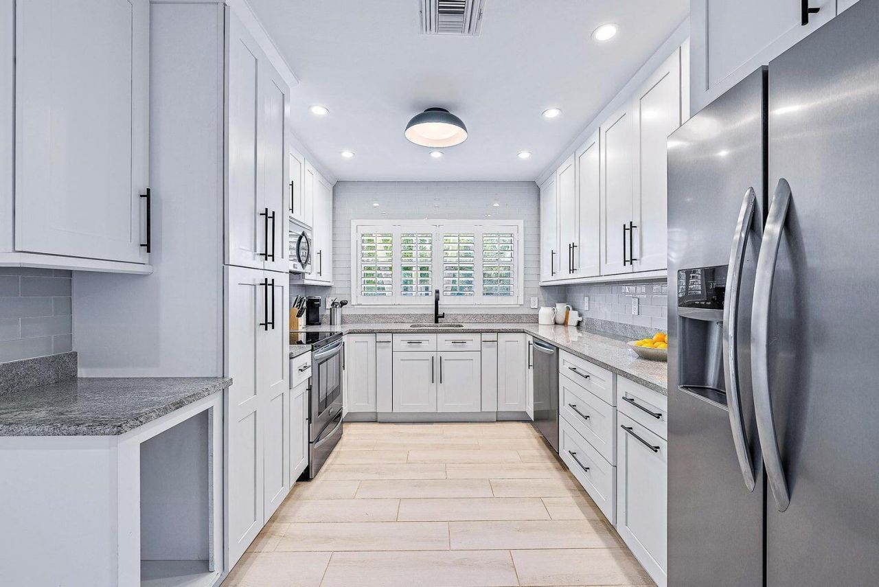 215 Cortez Road, West Palm Beach, FL 33405 Photo