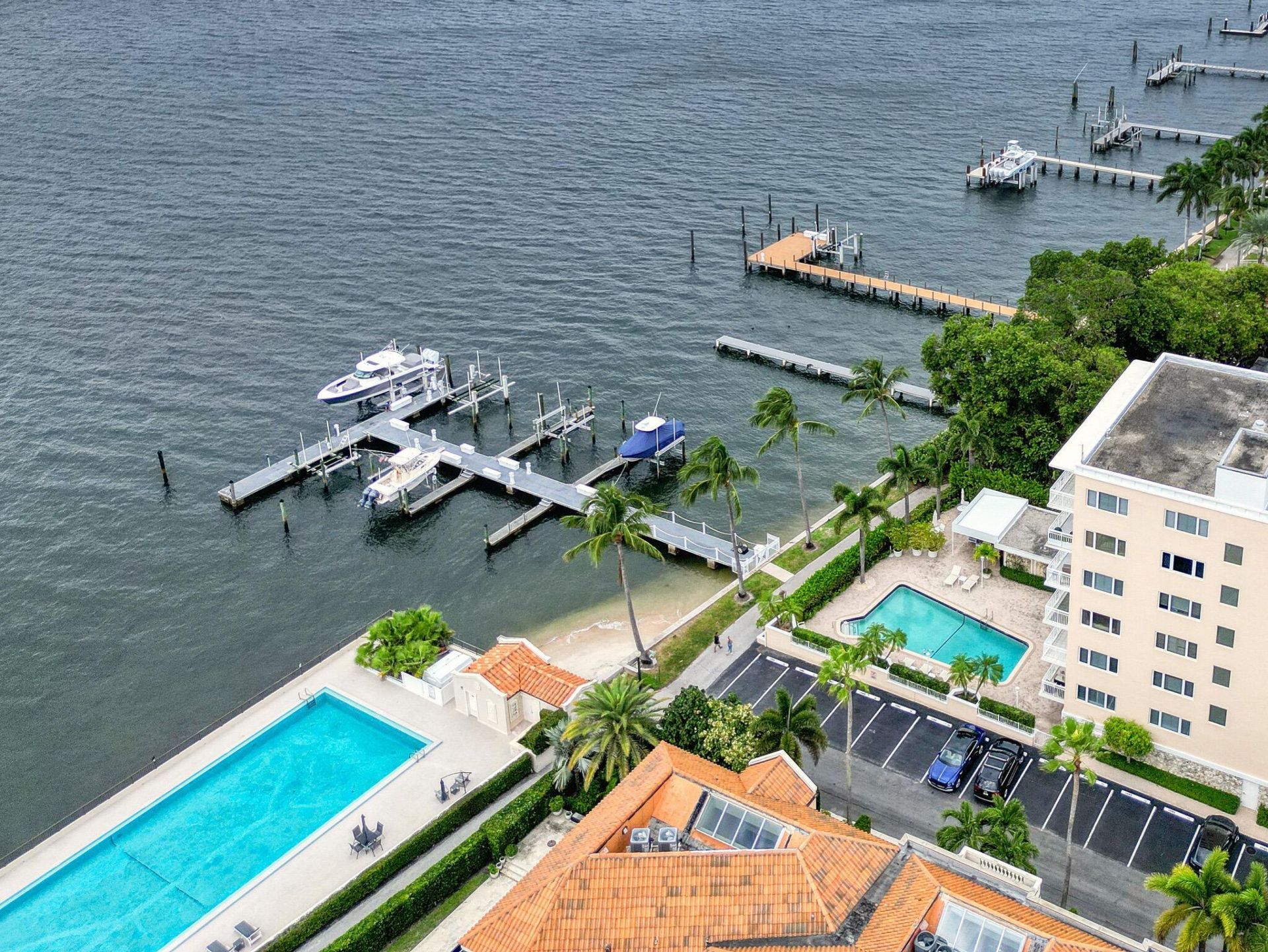 250 N Bradley Place, Unit 402, Palm Beach, FL 33480 Photo