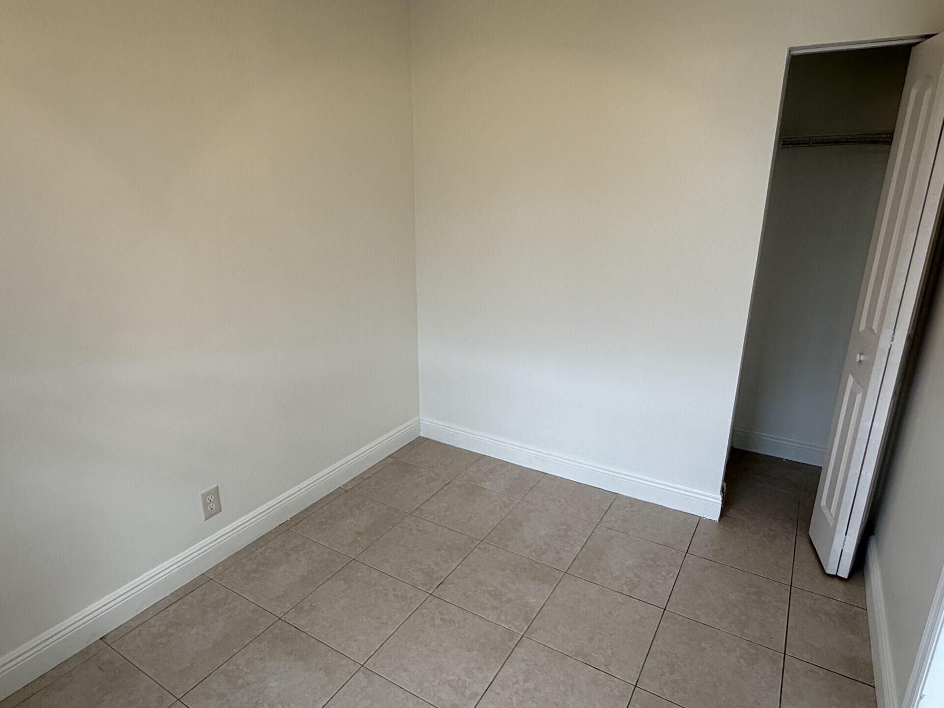 1415 N J Street, Unit 6, Lake Worth Beach, FL 33460 Photo