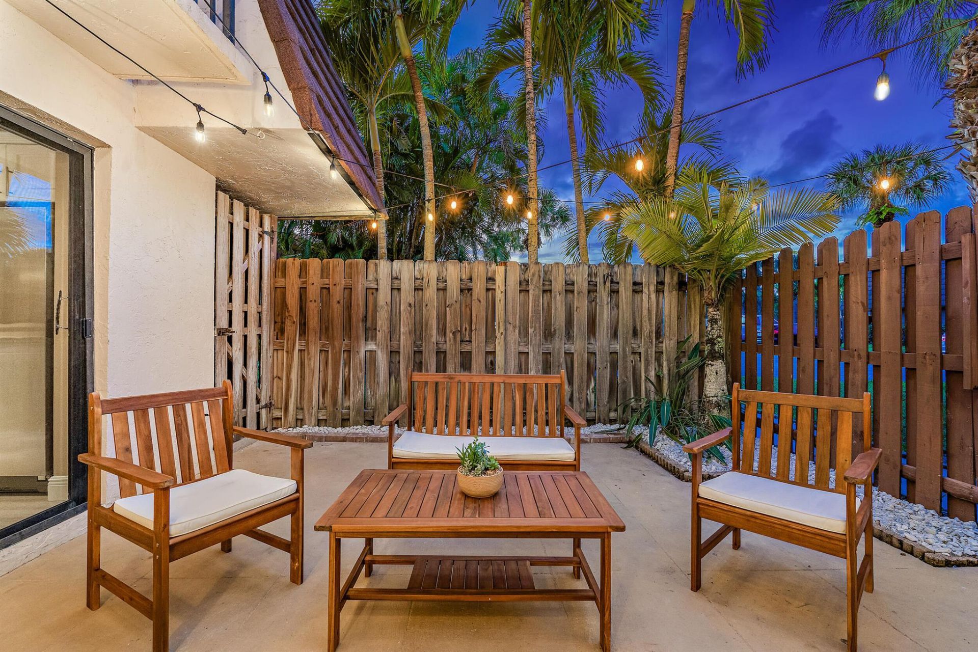 825 Center Street, Unit 12d, Jupiter, FL 33458 Photo