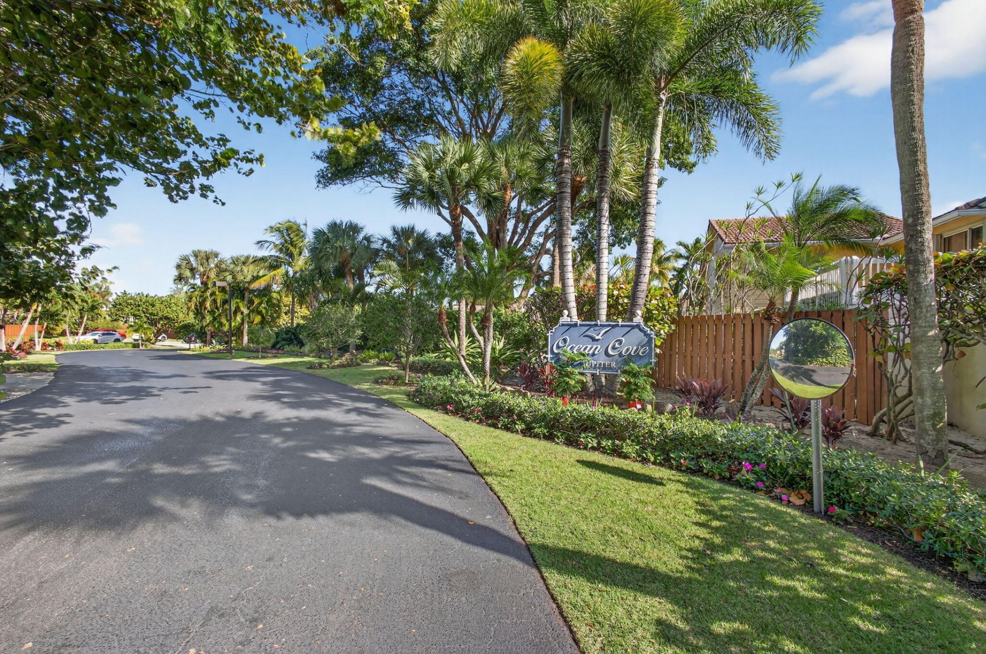 112 Ocean Cove Drive, Jupiter, FL 33477 Photo