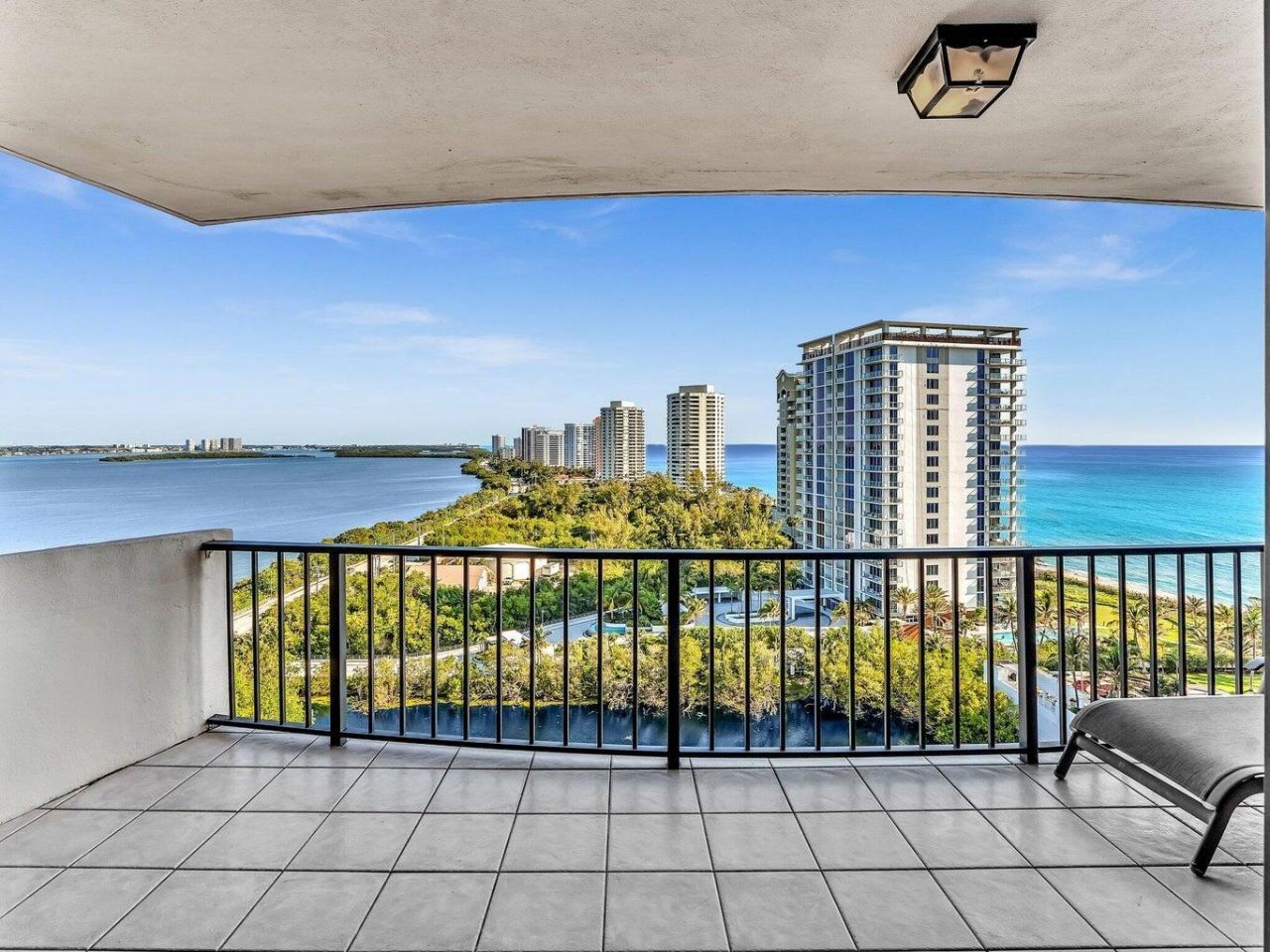 4200 N Ocean Drive, Unit 2-1605, Singer Island, FL 33404 Photo