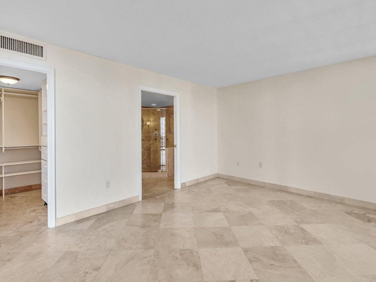 4200 N Ocean Drive, Unit 2-1605, Singer Island, FL 33404 Photo