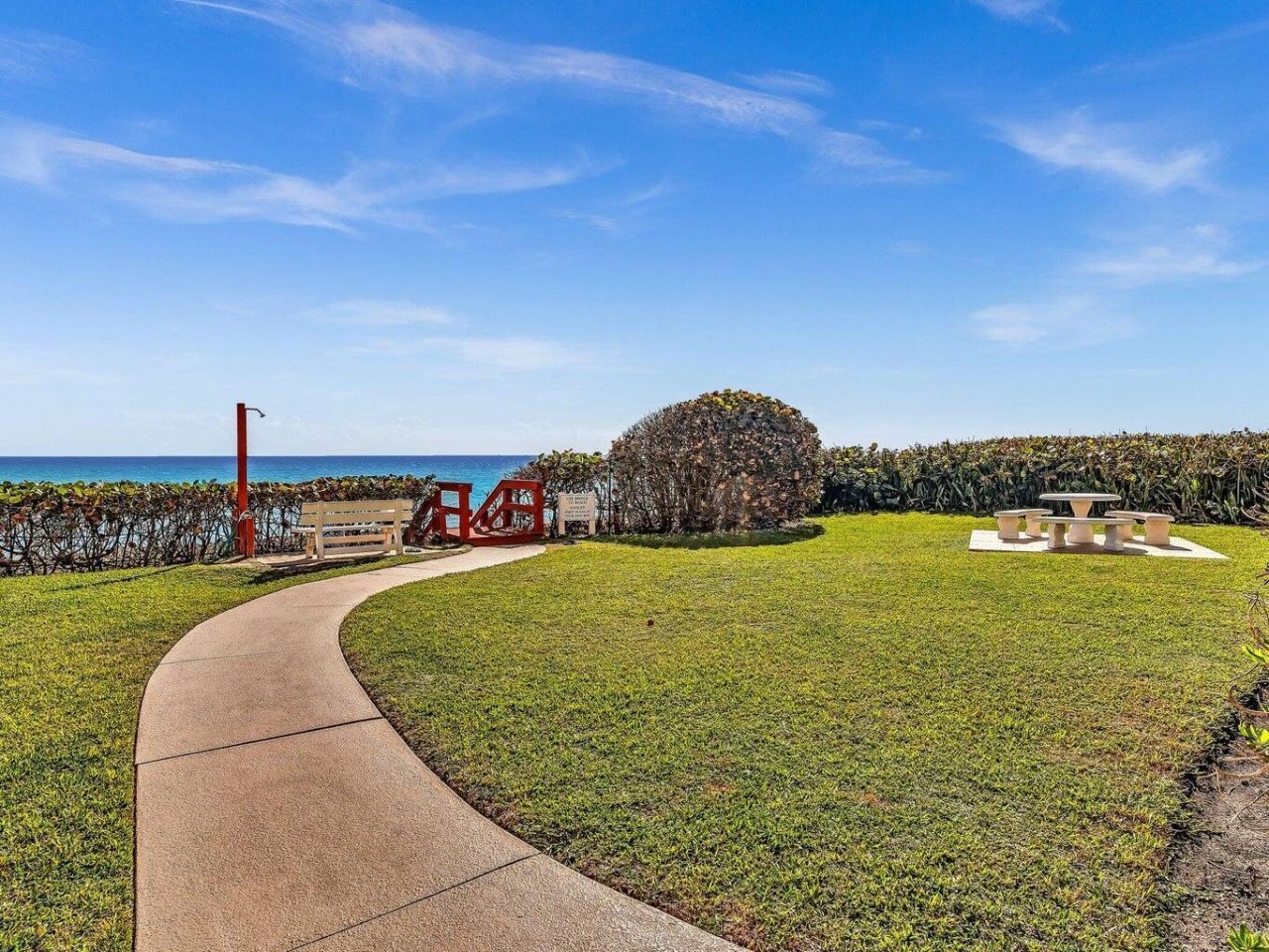 4200 N Ocean Drive, Unit 2-1605, Singer Island, FL 33404 Photo