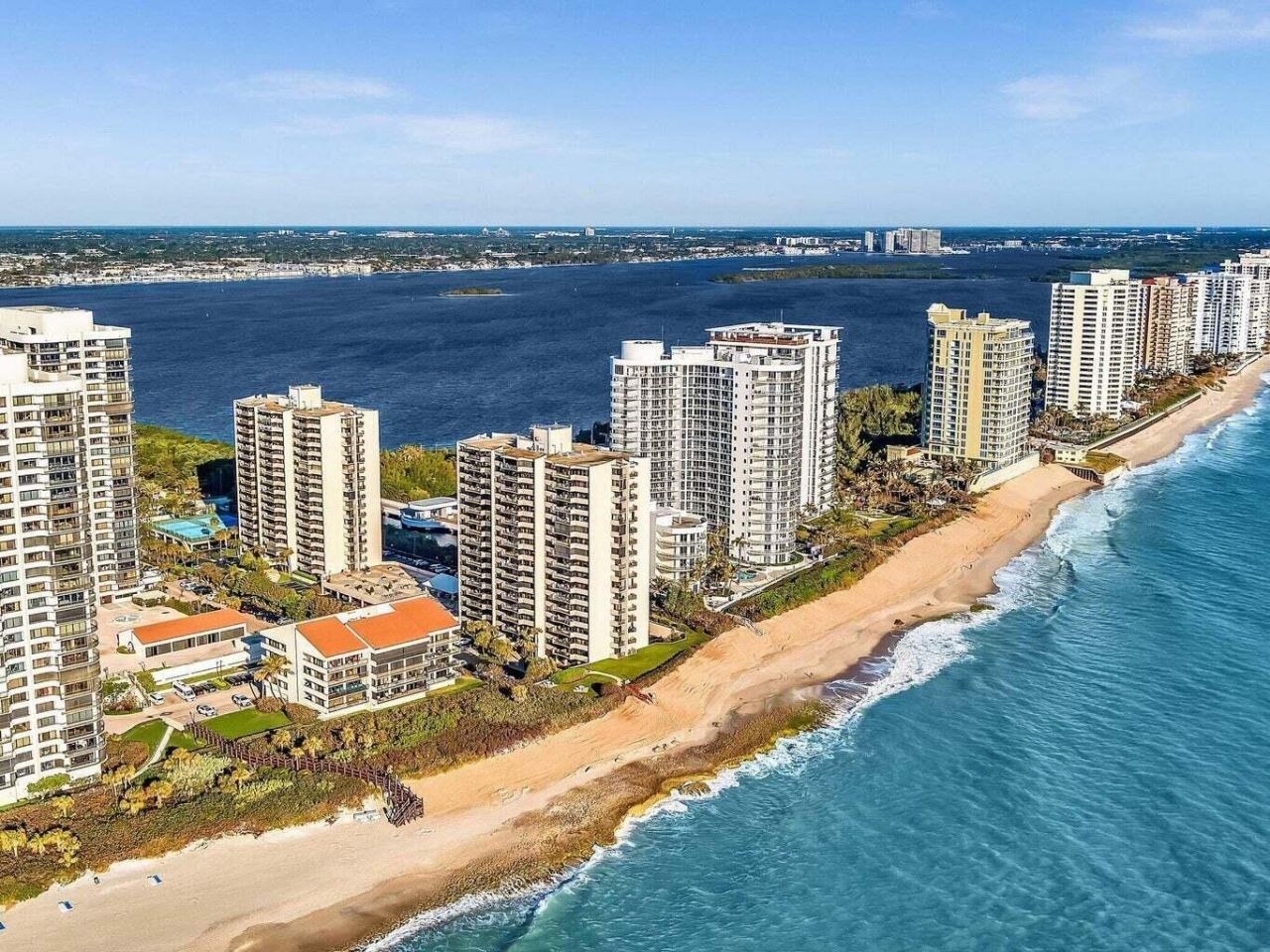 4200 N Ocean Drive, Unit 2-1605, Singer Island, FL 33404 Photo