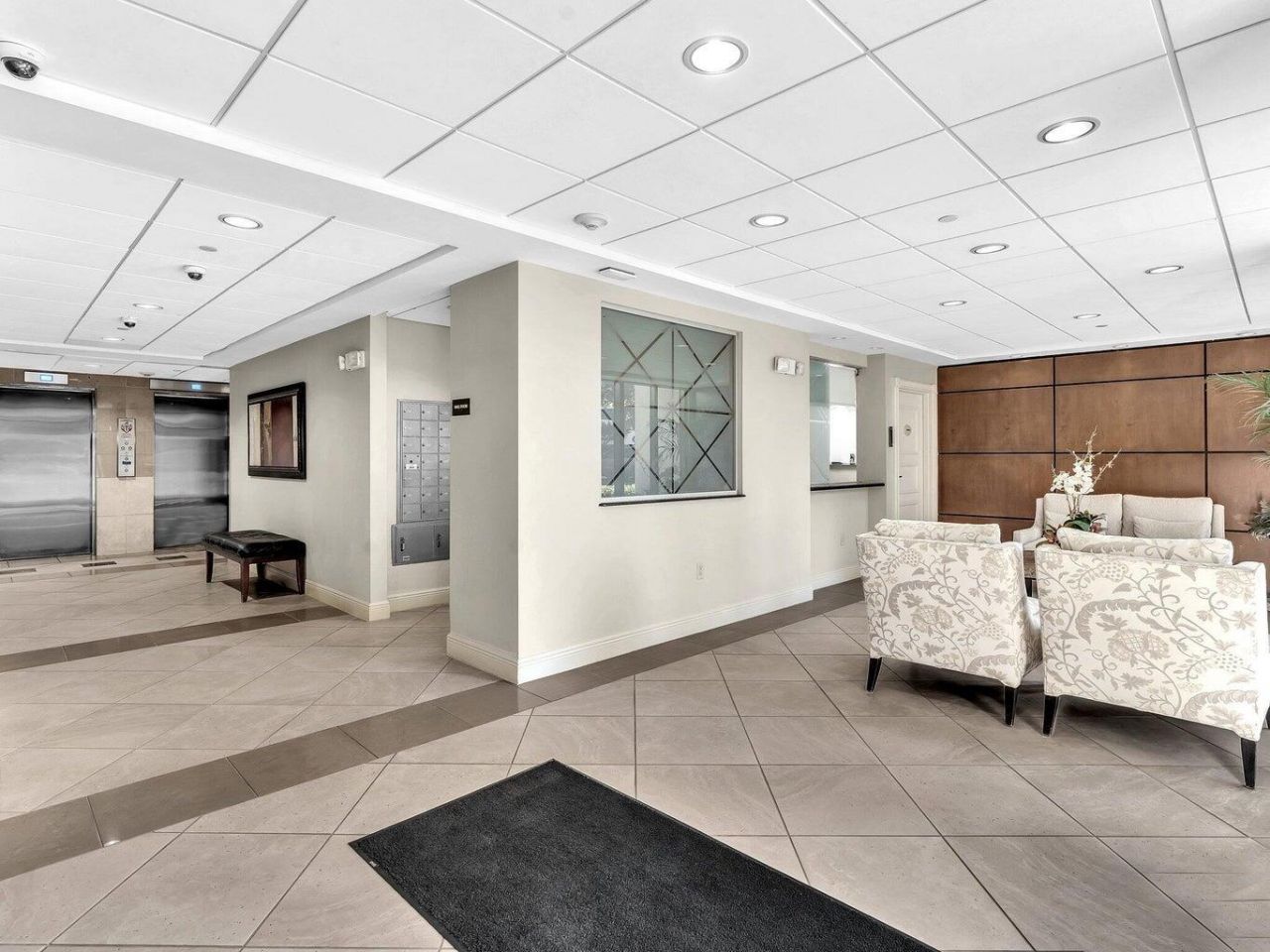 4200 N Ocean Drive, Unit 2-1605, Singer Island, FL 33404 Photo