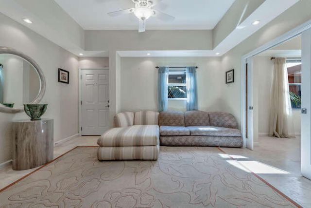 1640 Presidential Way, Unit 501, West Palm Beach, FL 33401 Photo