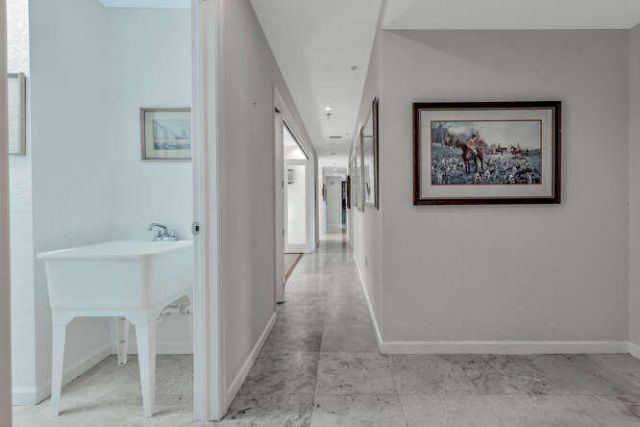 1640 Presidential Way, Unit 501, West Palm Beach, FL 33401 Photo